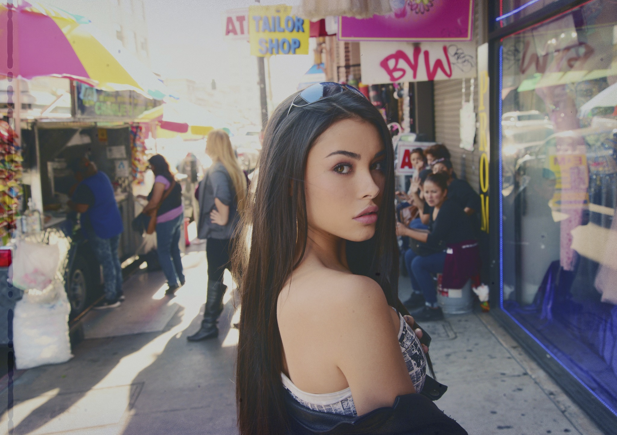 Madison Beer © Access Records