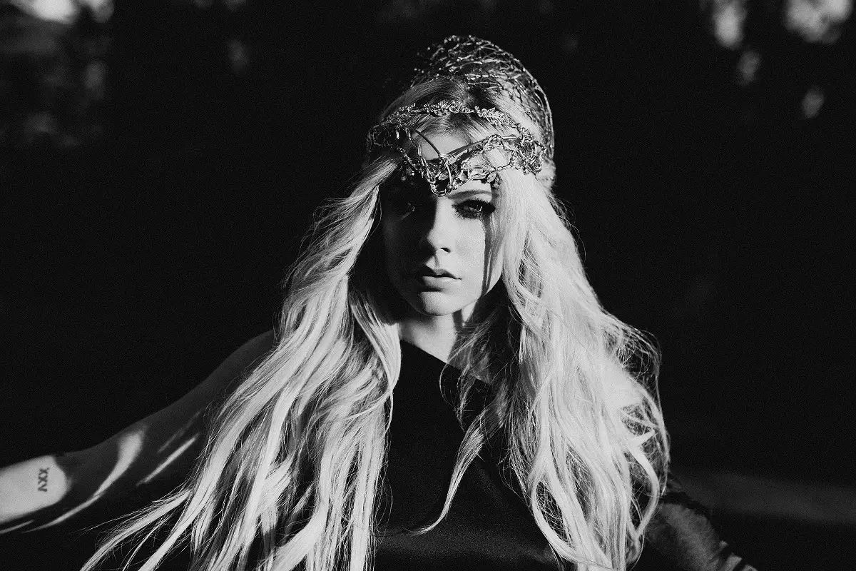 Avril Lavigne © David Needleman