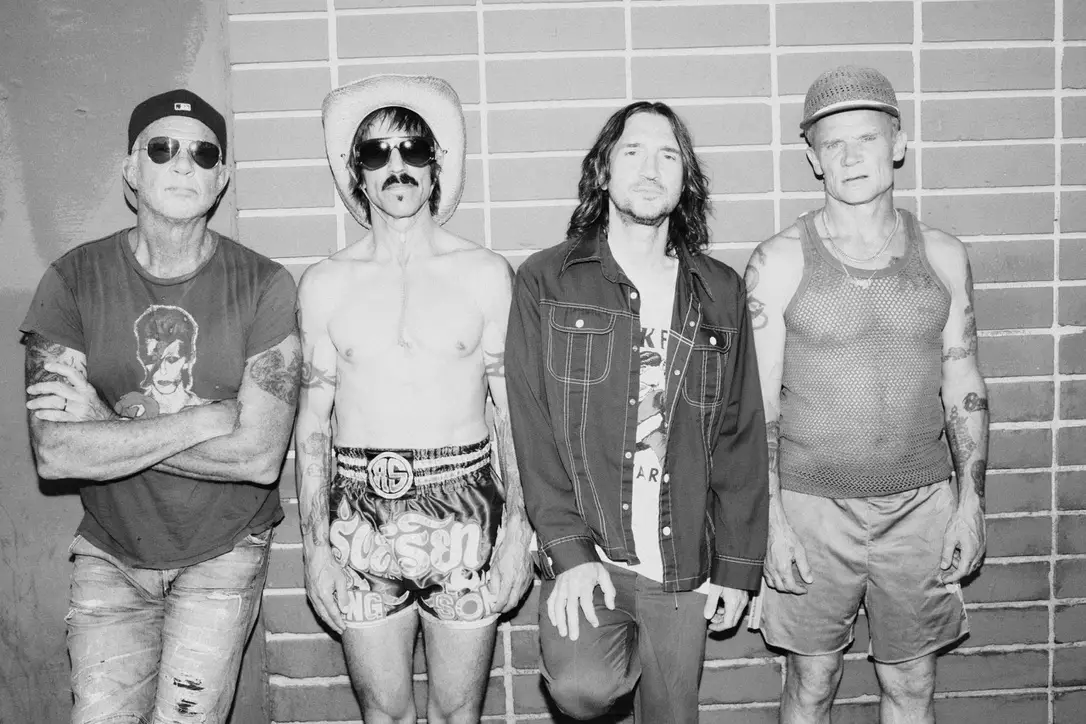 Red Hot Chili Peppers © Clara Balzary