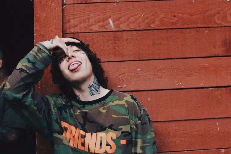 Betrayed lil xan когда вышел