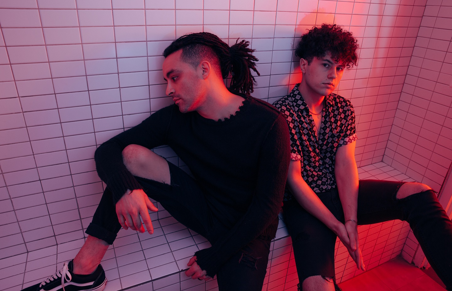 Nightly © Louis Browne