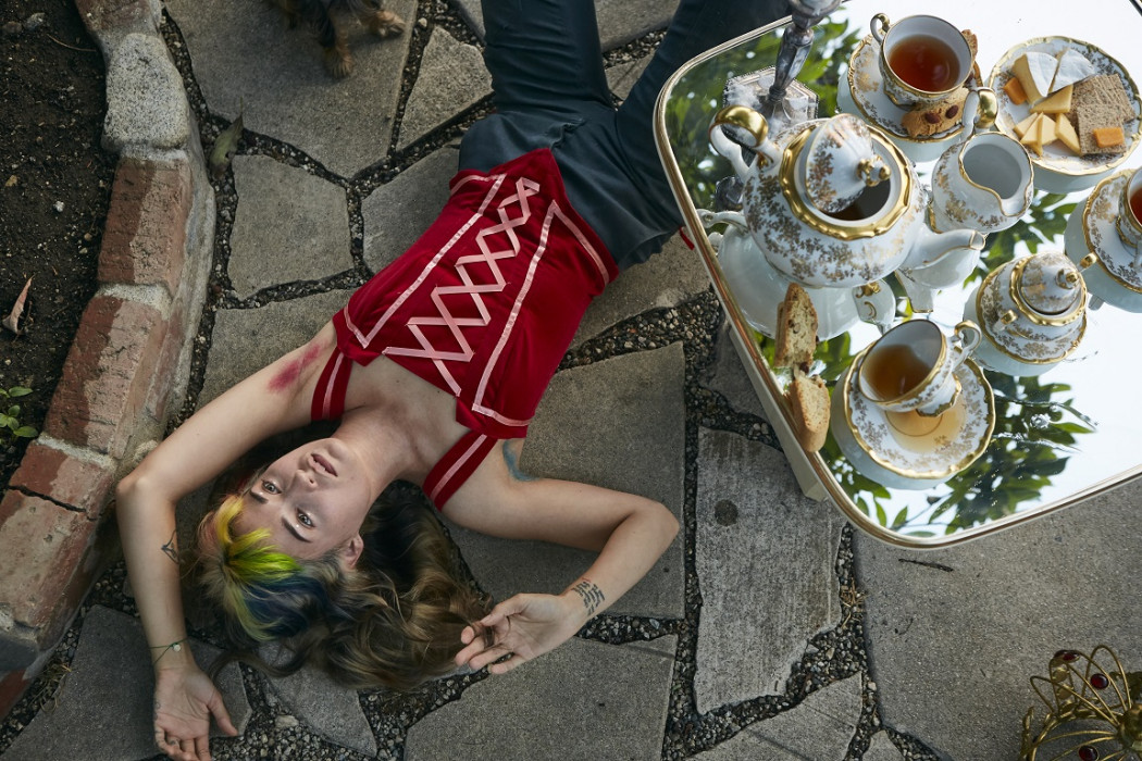 Lauren Ruth Ward © Nicol Biesek