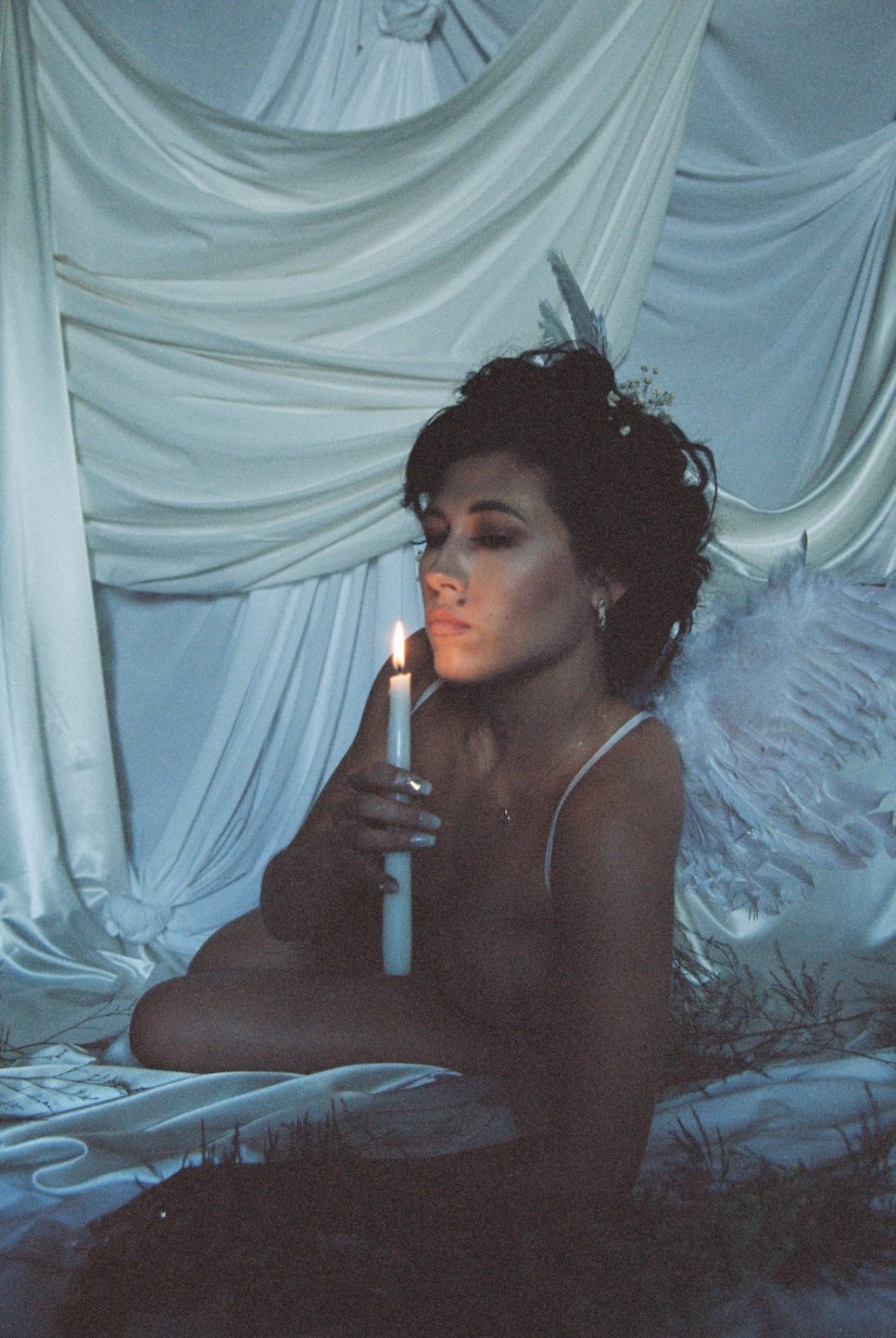 Premiere Lady Clementine’s Fantastic Party Explores the Fog of the