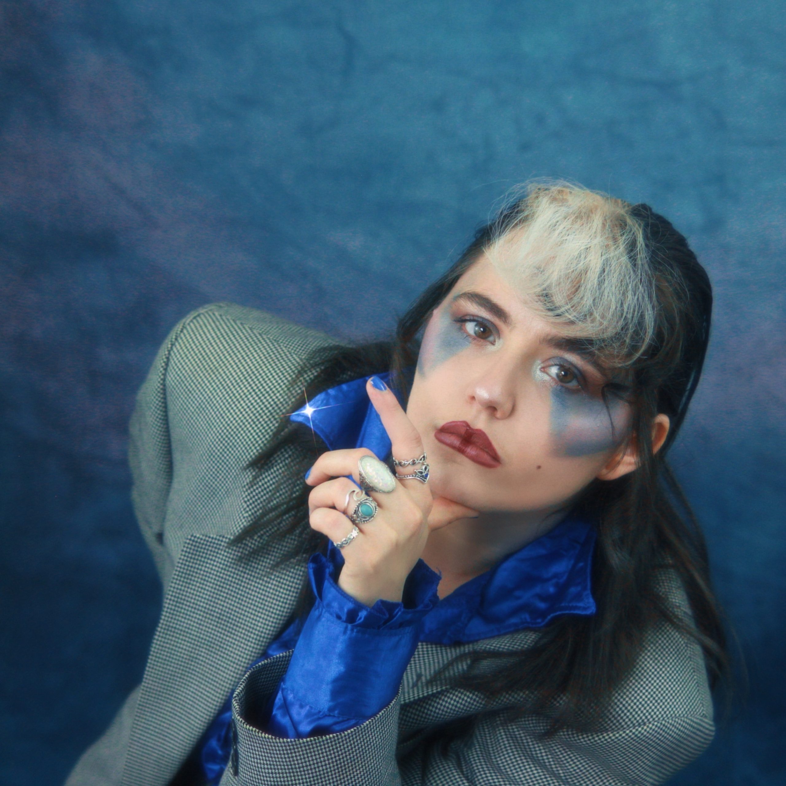 Interview British Art Rock Artist Katie Wood Gives It to Us Straight