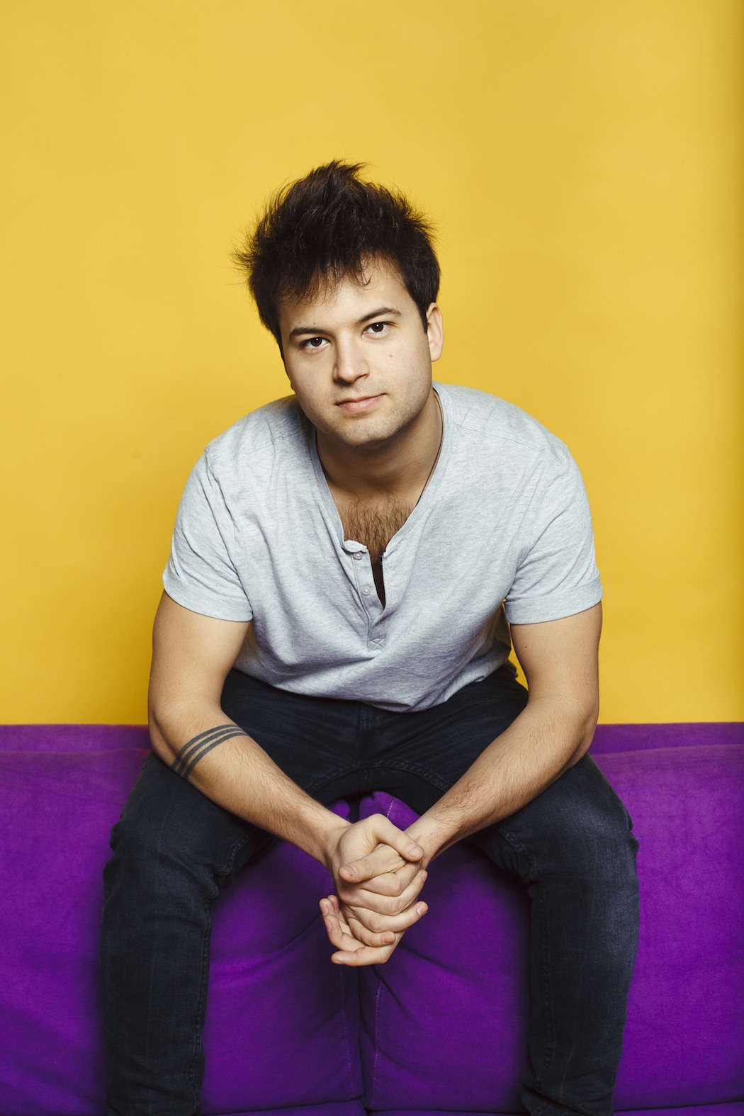 Premiere: Kiol's Summer Single Is Unbridled Sun-Soaked