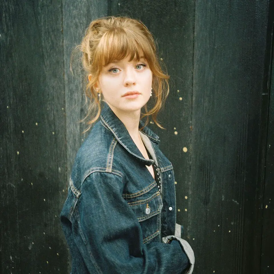 This Just In: Maisie Peters & JP Saxe Join on Catchy and Sweet Single ...