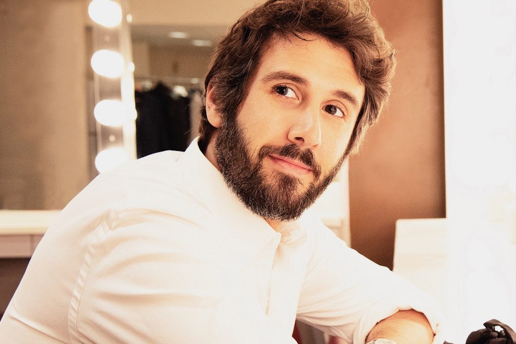 Josh Groban © 2020
