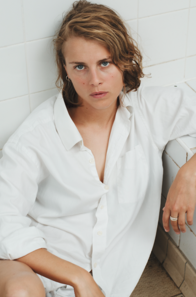 marika hackman cigarette lyrics Interview with Marika Hackman: Freedom in Limitations & Other People's  Stories