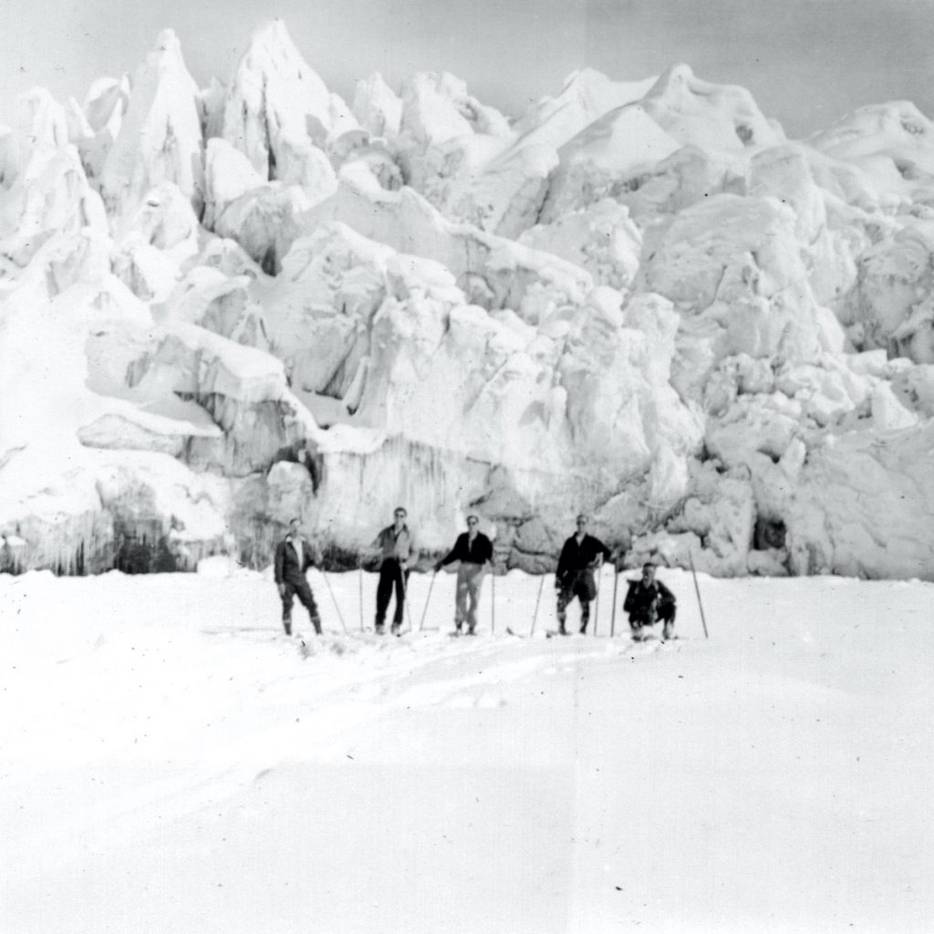 Review: Hayden Everett's Stirring 