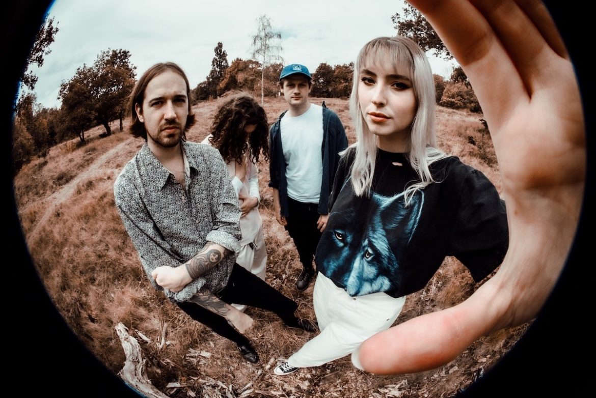 Bleach Lab © Isy Townsend