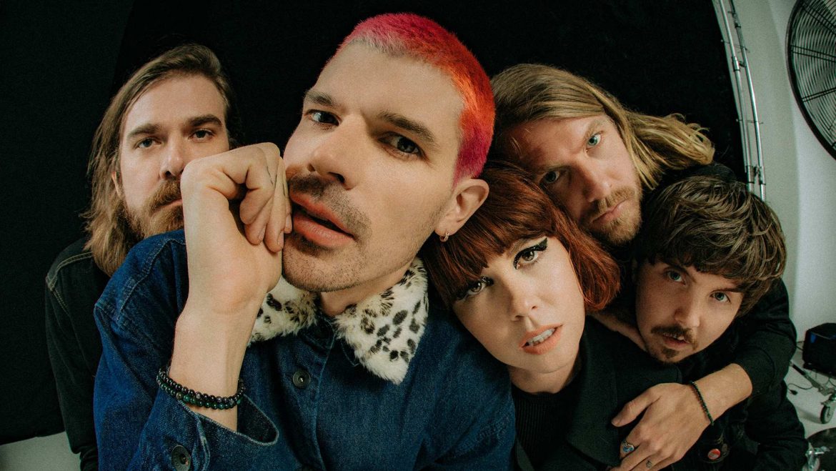 Grouplove © James Marcus Haney