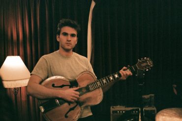 Jake Manzi © Olivia Barkett