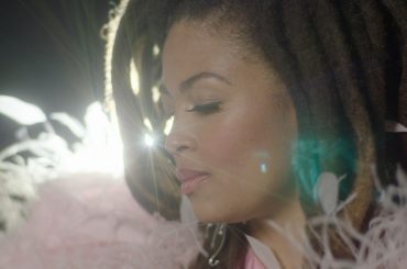 Valerie June © Renata Raksha