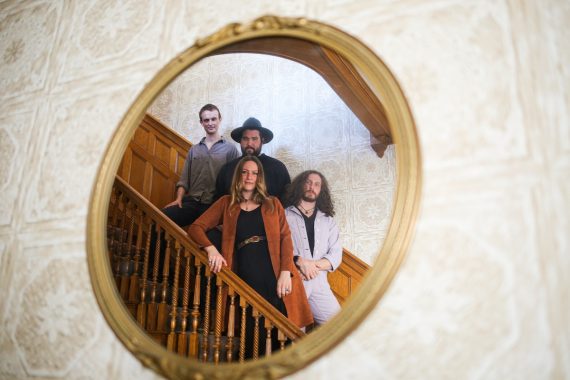 GoldenOak © Elizabeth Leclair