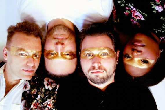 Echo Bloom © Lissyelle Laricchia