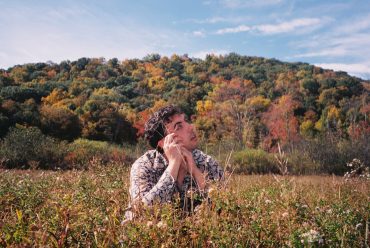 Charles on TV © Anable Simotas