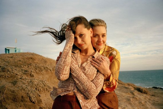 Aly & AJ © Amanda Chachain