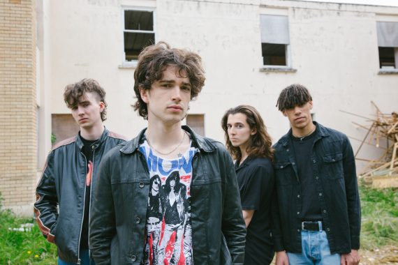 Inhaler © Dan Kenny