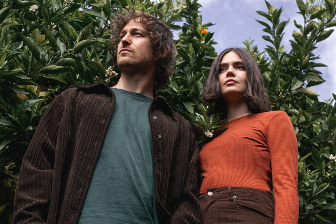 Harrison Storm & Enna Blake © Holly Kate