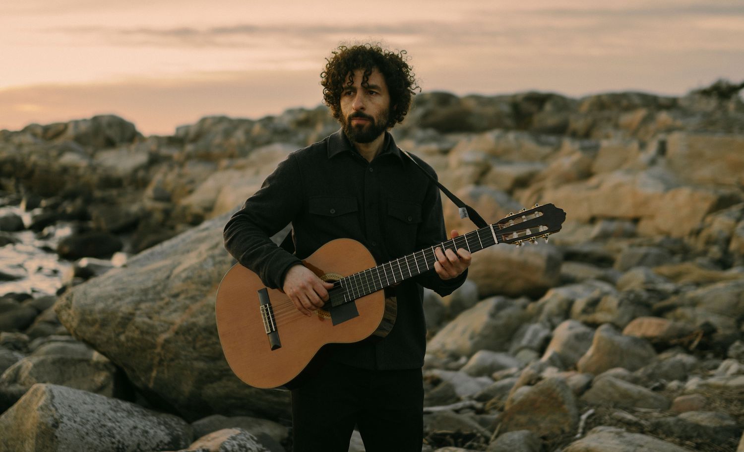 José González © Olle Kirchmeier
