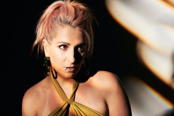 Hello Lightfoot © Michael Todaro