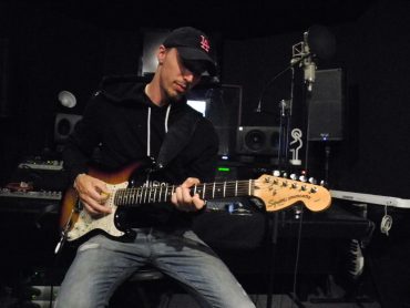 Maxwell Planes © 2021