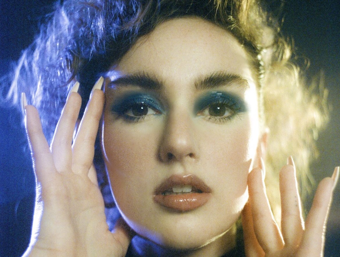 Emily Blue © Kirsten Barnett