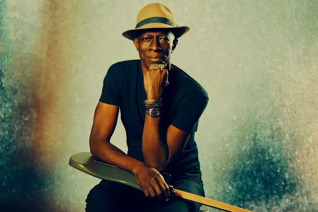 Review: Keb’ Mo’ Returns to – and Reimagines – Compton on New Album ‘Good to Be’