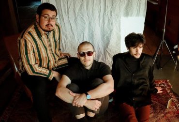 The Flops © Hannah Dekle