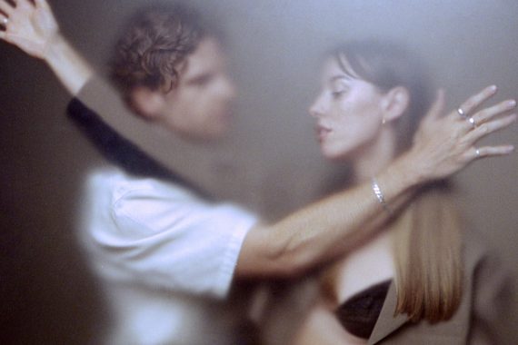 Arctic Lake © Scarlett Casciello