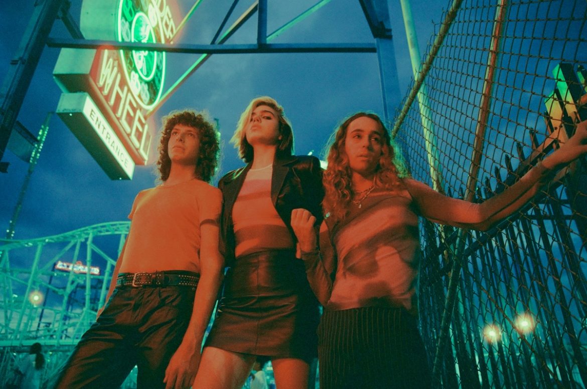 Sunflower Bean © DrielyS