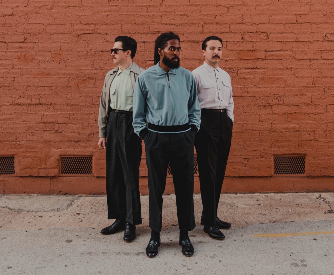 Thee Sacred Souls © Gustavo Olivares