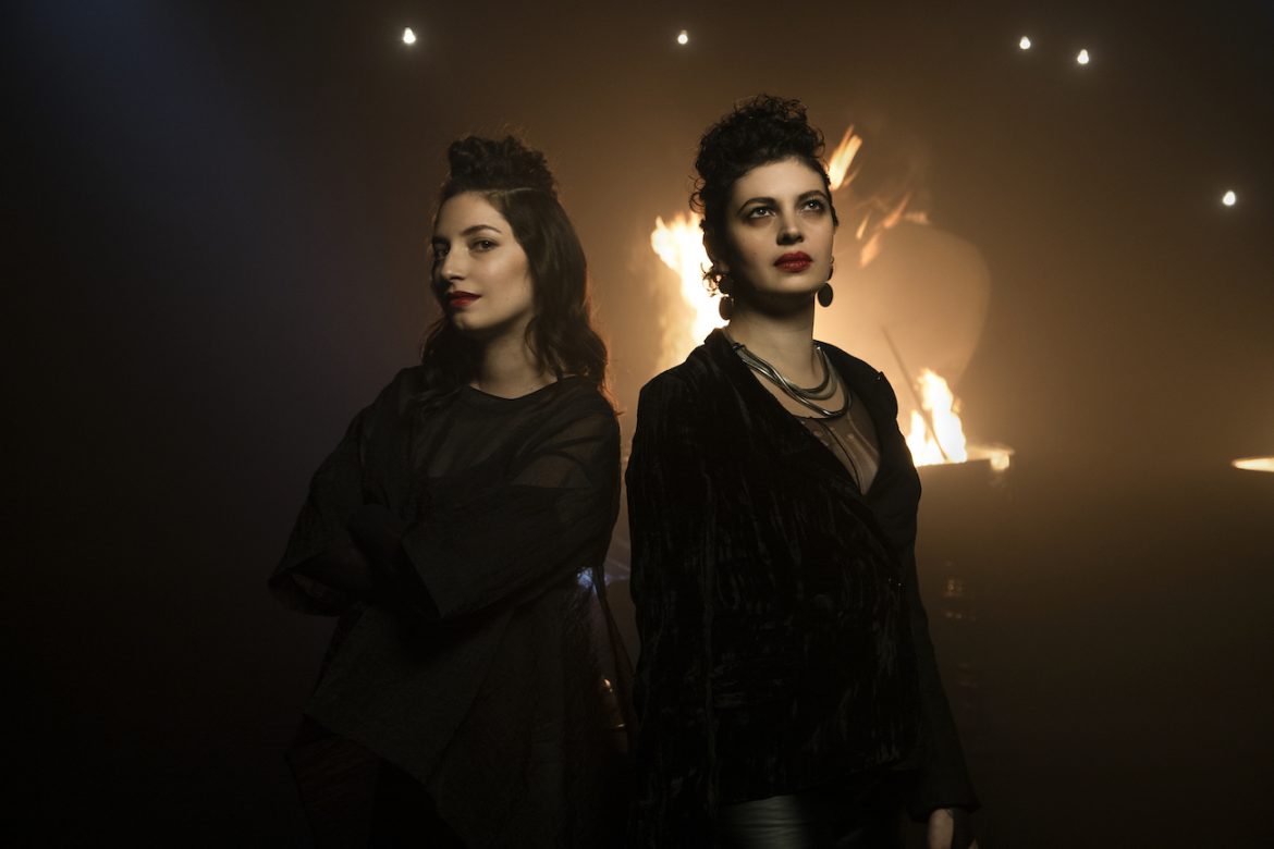 Duo Jatekok © Tina Dubrovsky