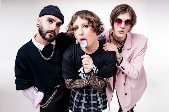 Tribe Friday © Miranda Fredricksson