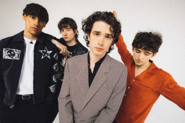 Inhaler © Lewis Evans