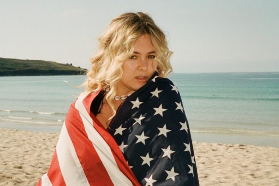 Astronaut - Bailey Tomkinson © Lewis King