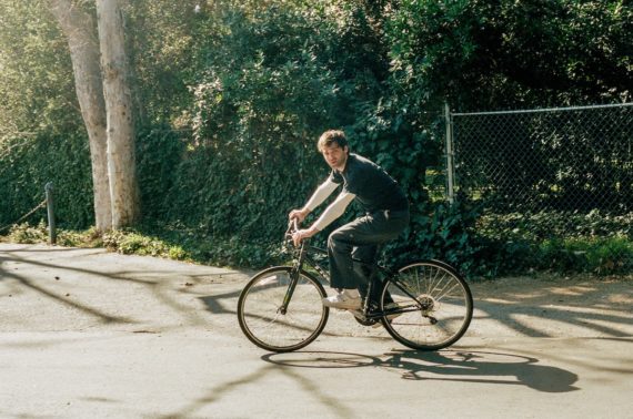 Day Wave © Nikoli Partiyeli