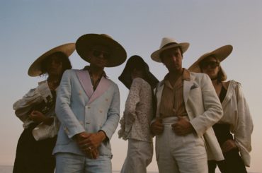 La Femme © JD Fanello