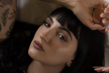 Julia Michaels "Sorry To Me Too" © 2023