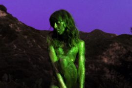 SUPERGLUE - Ella Vos