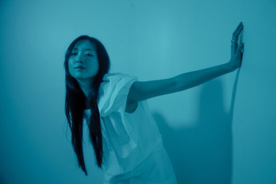 Sarah Kinsley © Julia Khoroshilov