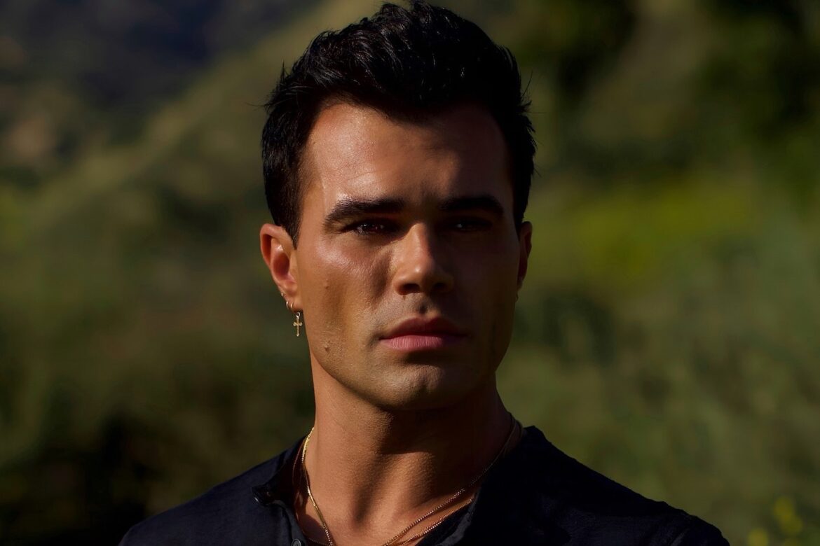 Samuel Warburton © 2023