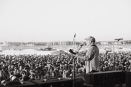 Paul Simon at the 2022 Newport Folk Festival © Rett Rogers
