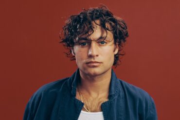 Yoke Lore © Tanner Deutsch