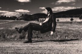 Didirri is 'Caught in the Act' © Ian Laidlaw