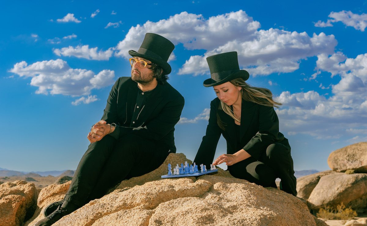 Glassio & Beauty Queen © 2023