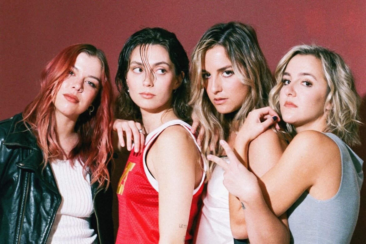 The Beaches © Becca Hamel