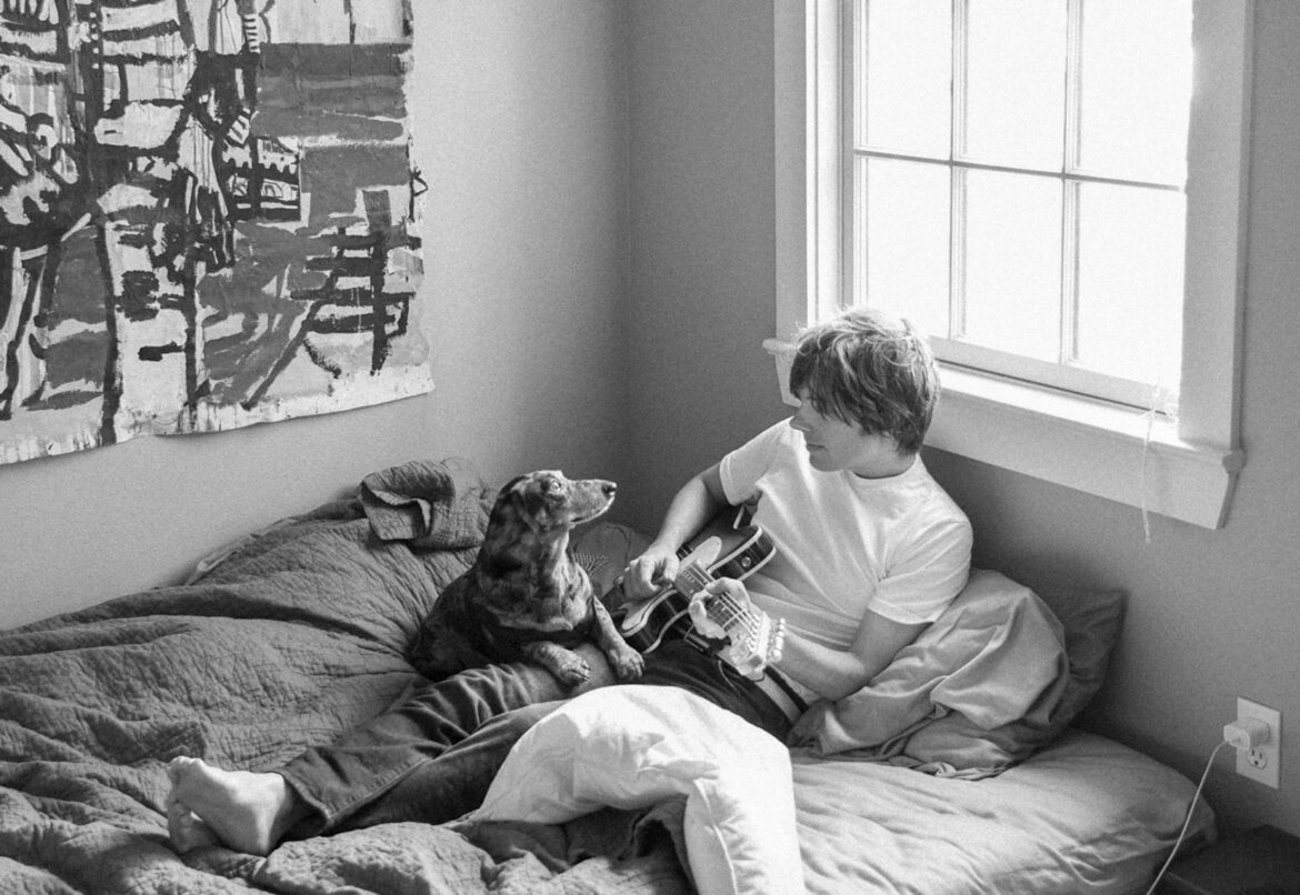 semiwestern's Ty Bohrnstedt and his dog