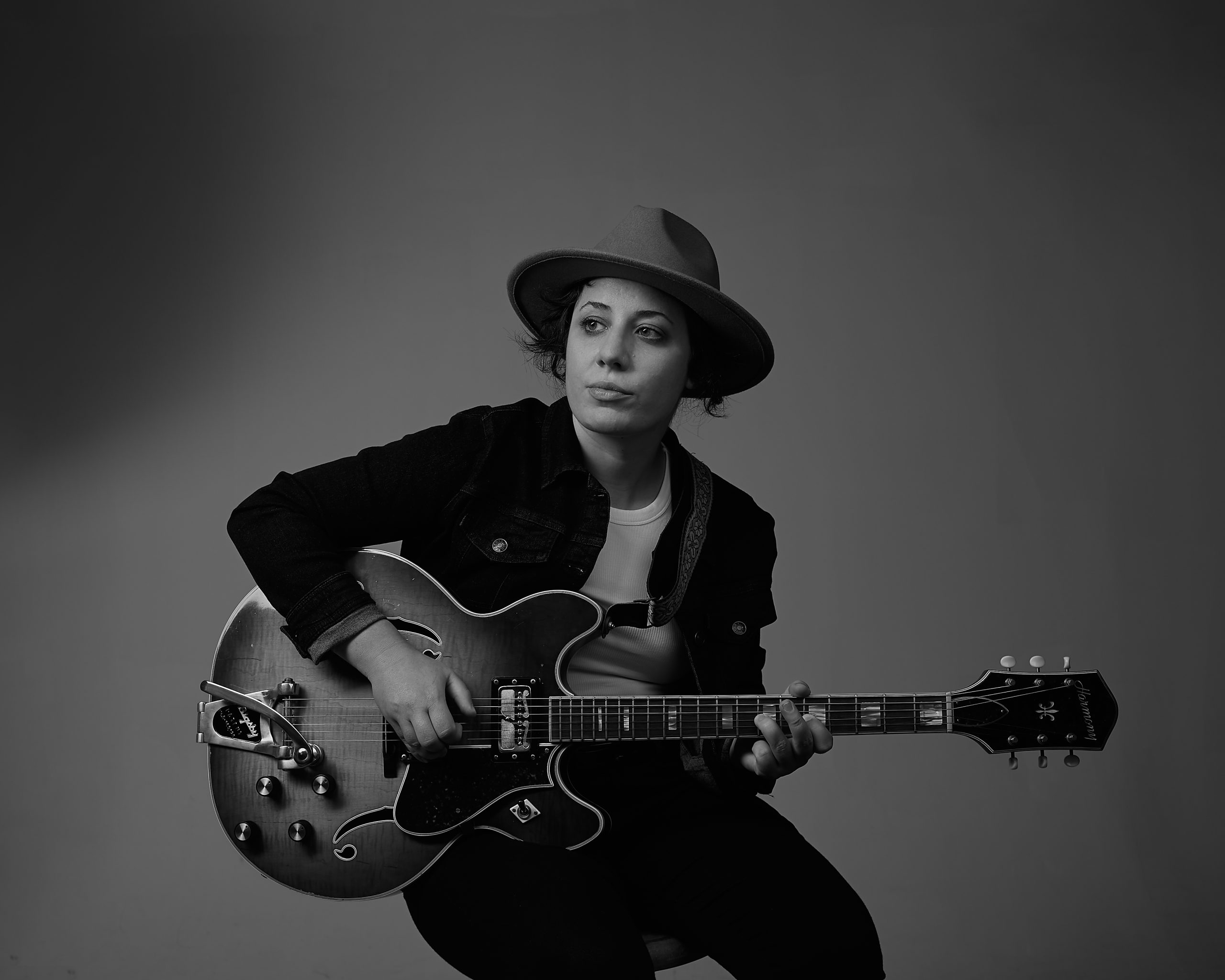 Hello June © Rafael Barker