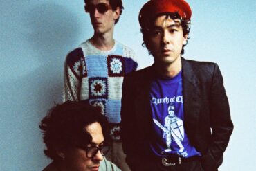 Last Dinosaurs © Andre Cois